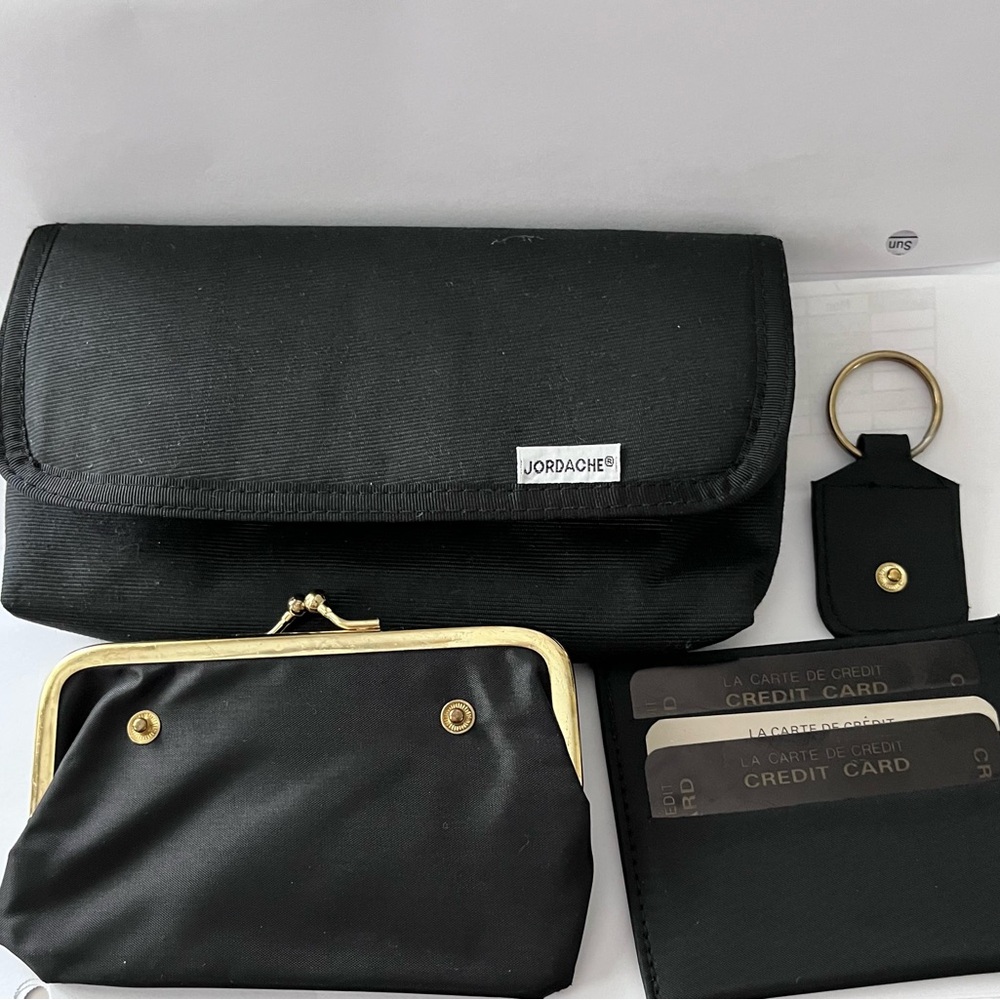 New 4in1 Jordache Wallet/Card holder/Snap Coin purse& Keys ensemble Black Velcro